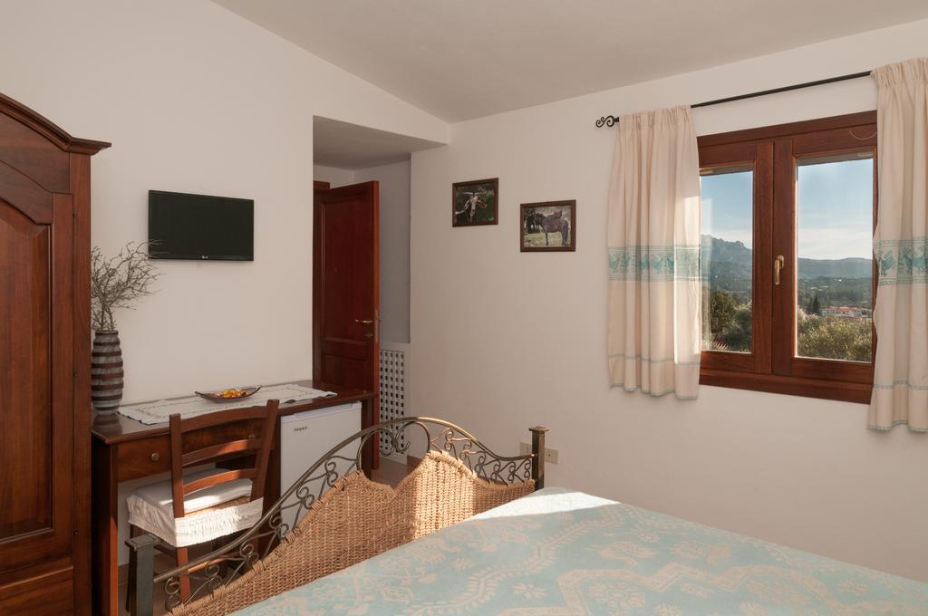 B&B Li Conchi Arzachena Exterior photo